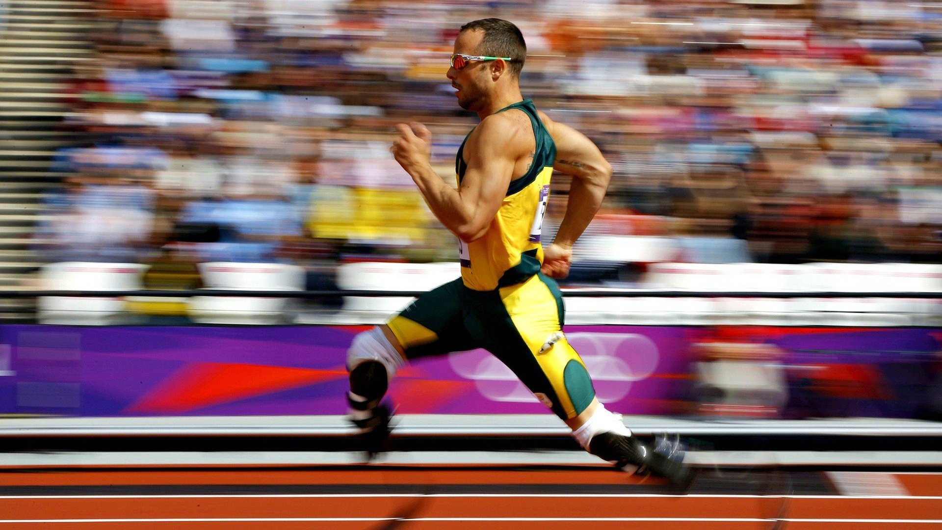 日本水球队小组赛胜负一路紧咬，日本选手水球比赛